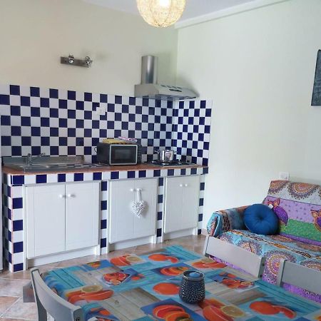 La Casa Felice Appartamenti Chia Zewnętrze zdjęcie