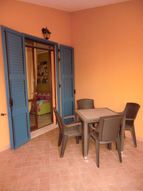 La Casa Felice Appartamenti Chia Pokój zdjęcie