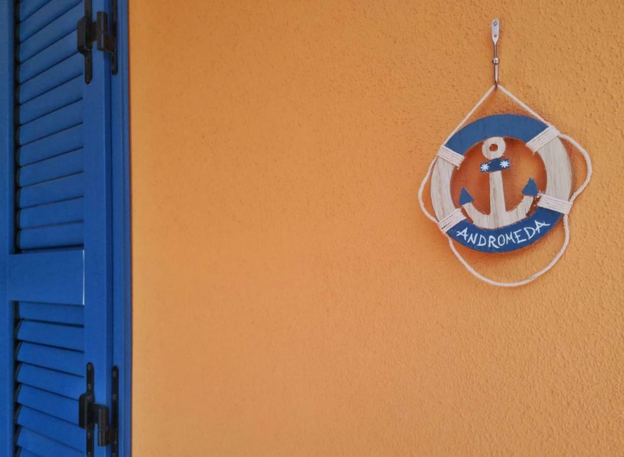 La Casa Felice Appartamenti Chia Zewnętrze zdjęcie