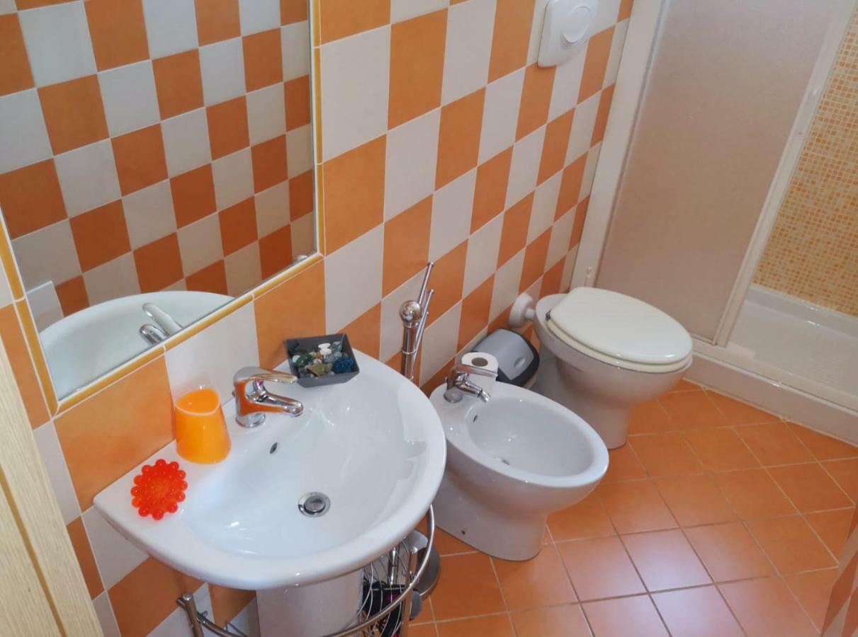La Casa Felice Appartamenti Chia Zewnętrze zdjęcie
